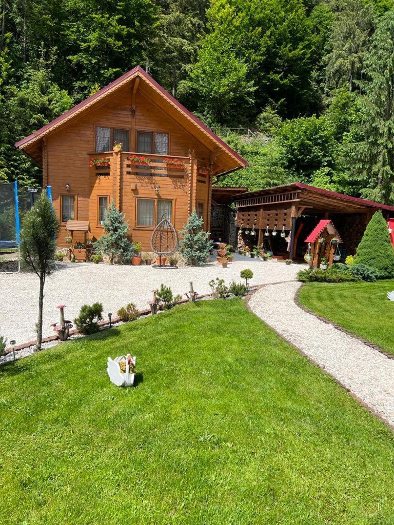 Pensiunea Gianina Arieseni Exterior photo