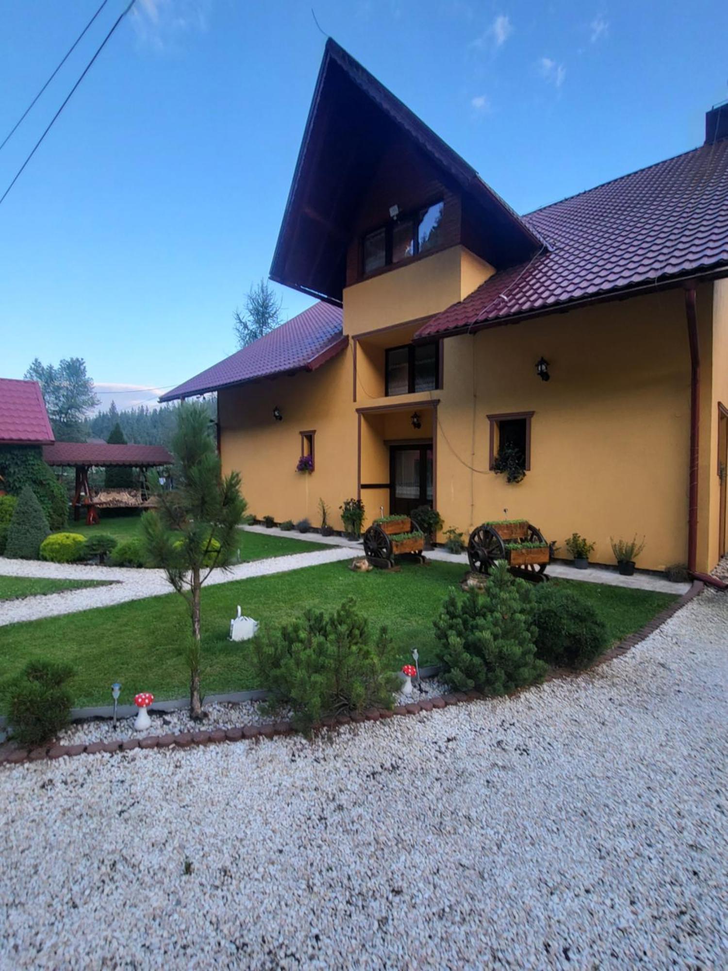 Pensiunea Gianina Arieseni Exterior photo